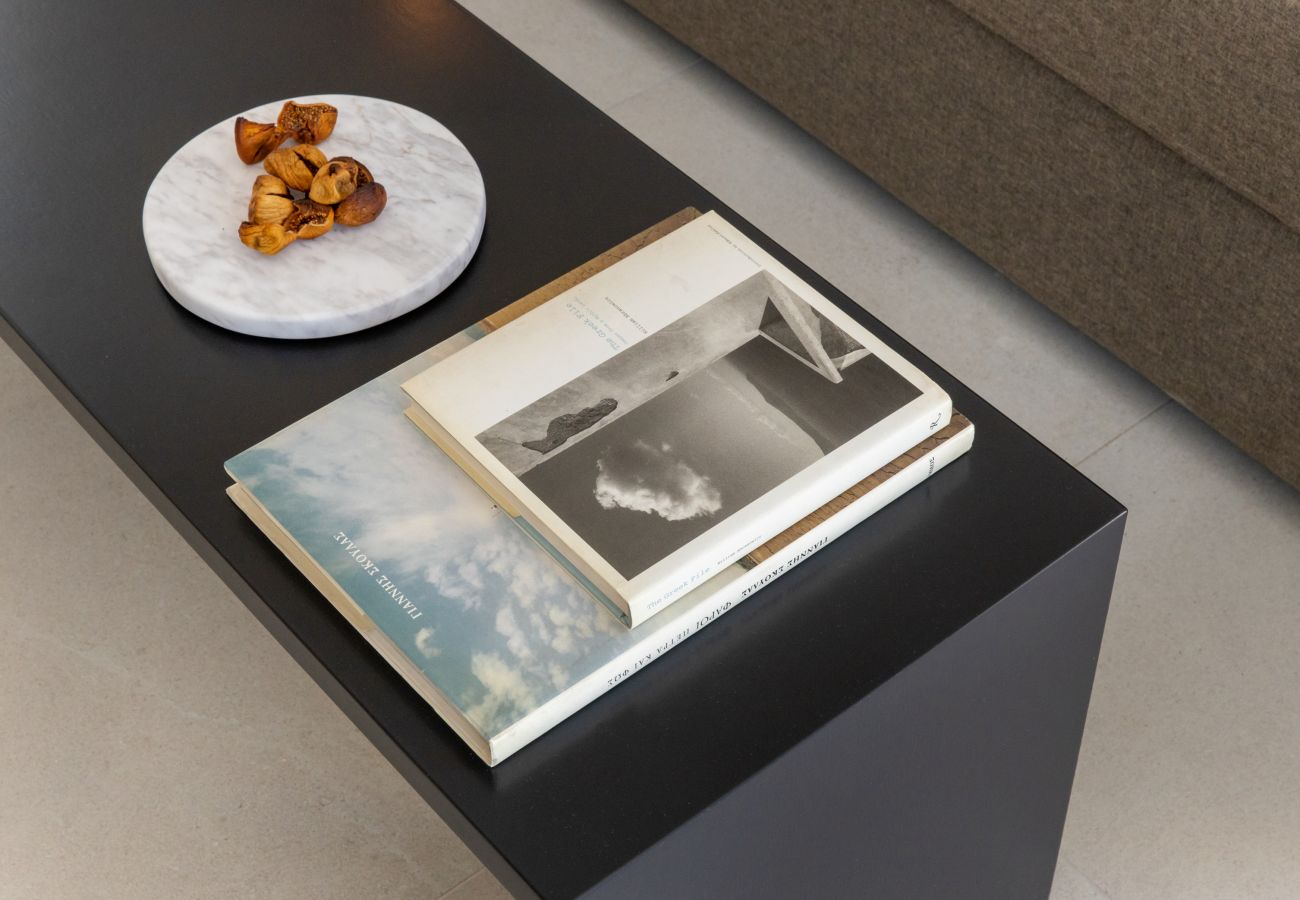 Villa in Kostos - Stunning High-End Beauty with Bird’s Eye Vistas.