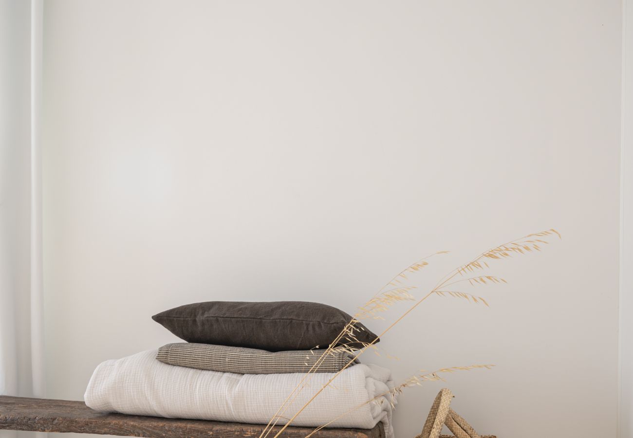 Villa in Kostos - Stunning High-End Beauty with Bird’s Eye Vistas.