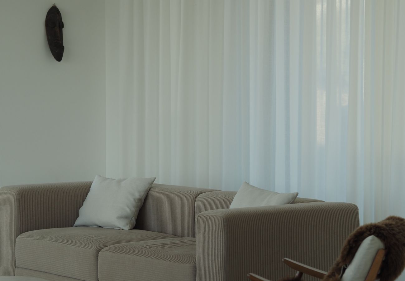 Villa in Kostos - Stunning High-End Beauty with Bird’s Eye Vistas.