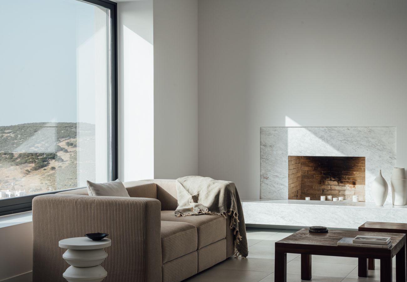 Villa in Kostos - Stunning High-End Beauty with Bird’s Eye Vistas.