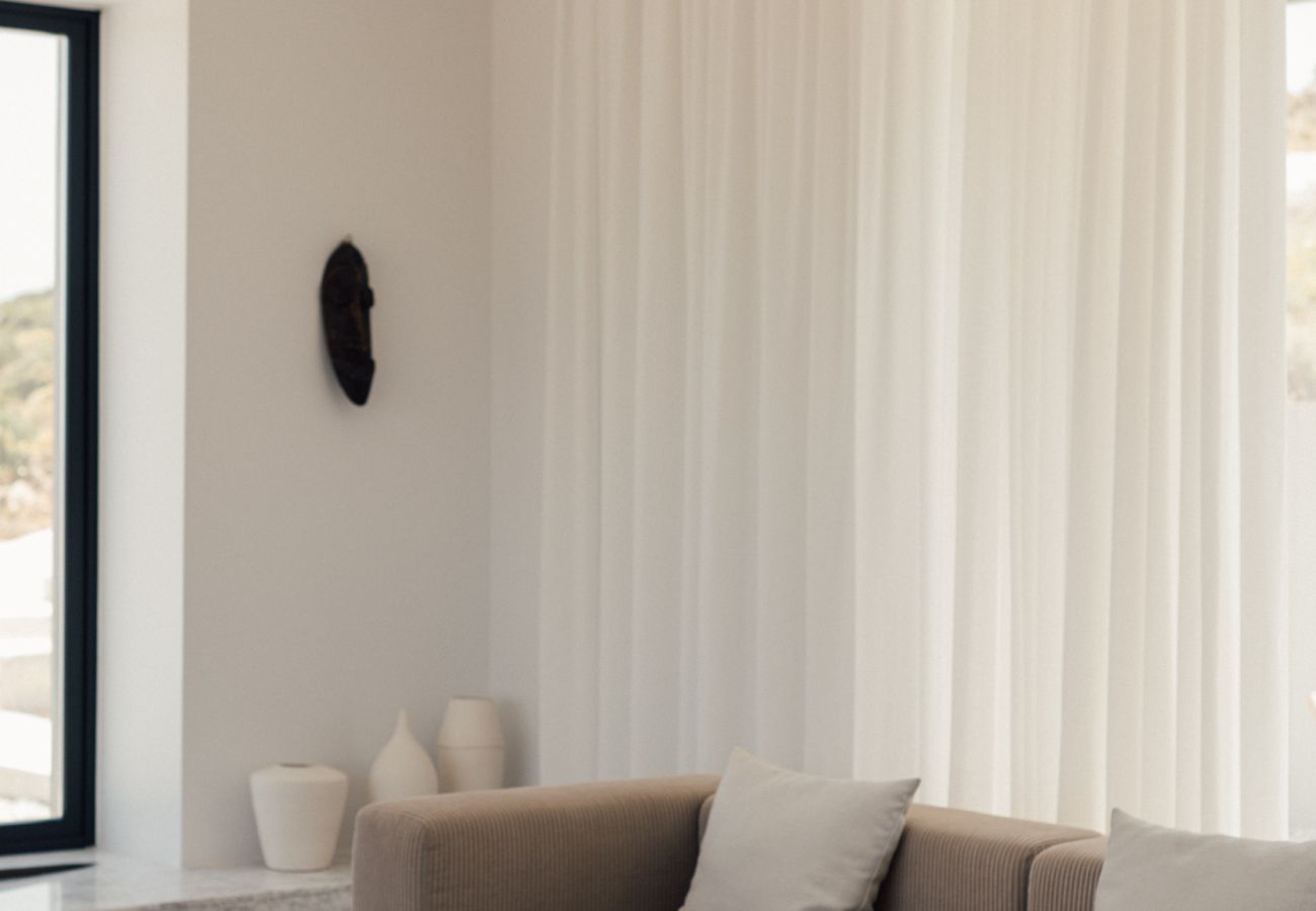 Villa in Kostos - Stunning High-End Beauty with Bird’s Eye Vistas.