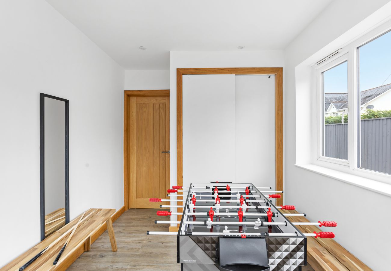 Fresh Escapes - Greenacre - Teignmouth - hot Tub - Sleeps 10 