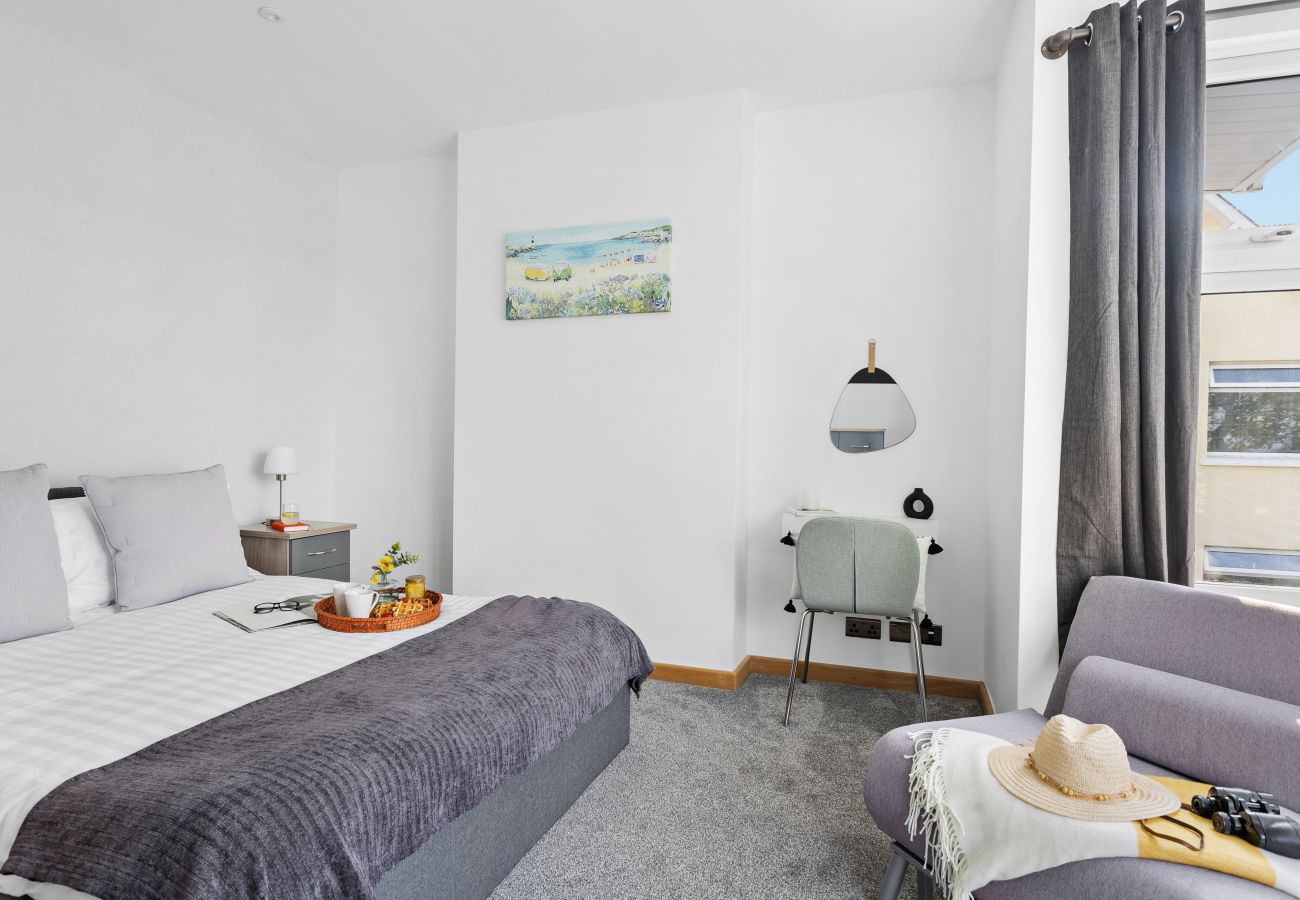 Fresh Escapes - Greenacre - Teignmouth - hot Tub - Sleeps 10 