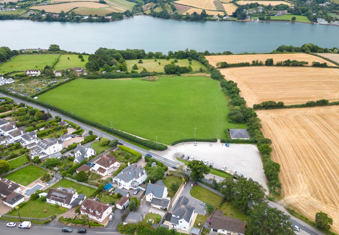 Fresh Escapes - Greenacre - Teignmouth - hot Tub - Sleeps 10 