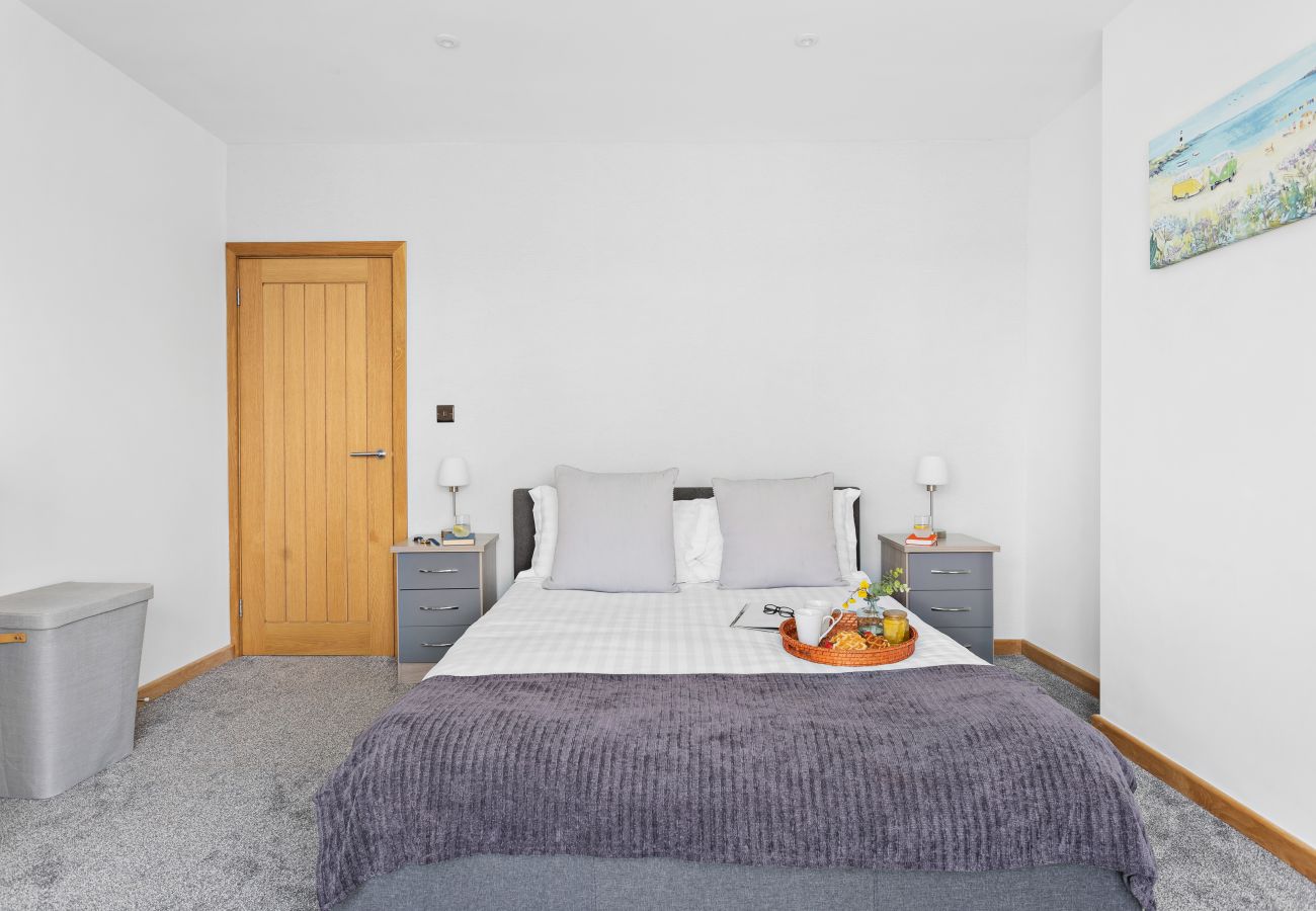 Fresh Escapes - Greenacre - Teignmouth - hot Tub - Sleeps 10 