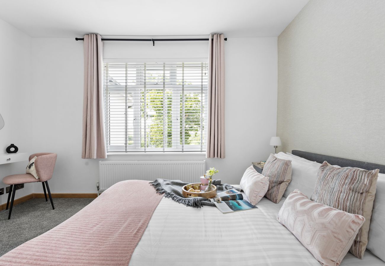 Fresh Escapes - Greenacre - Teignmouth - hot Tub - Sleeps 10 