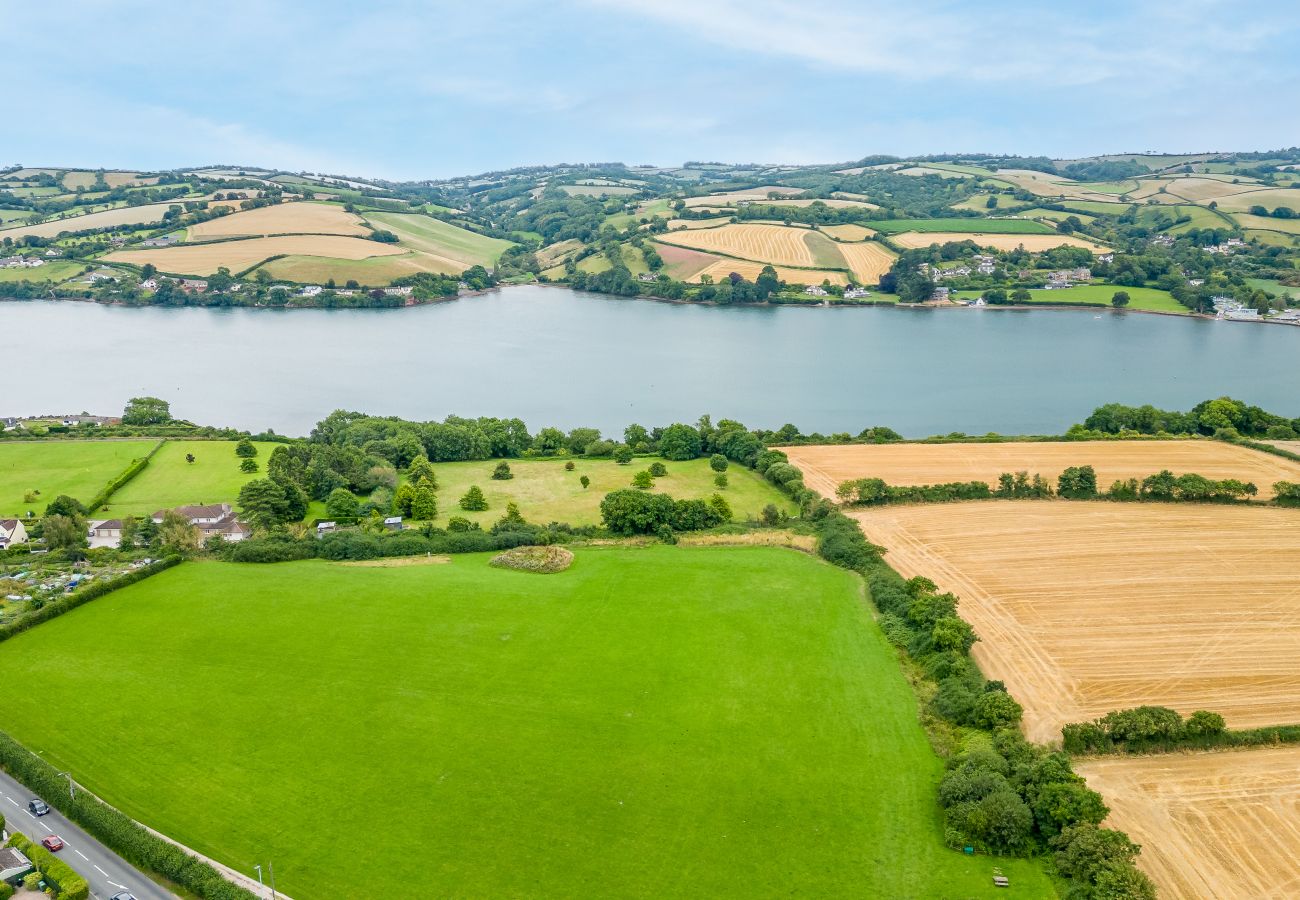 Fresh Escapes - Greenacre - Teignmouth - hot Tub - Sleeps 10 