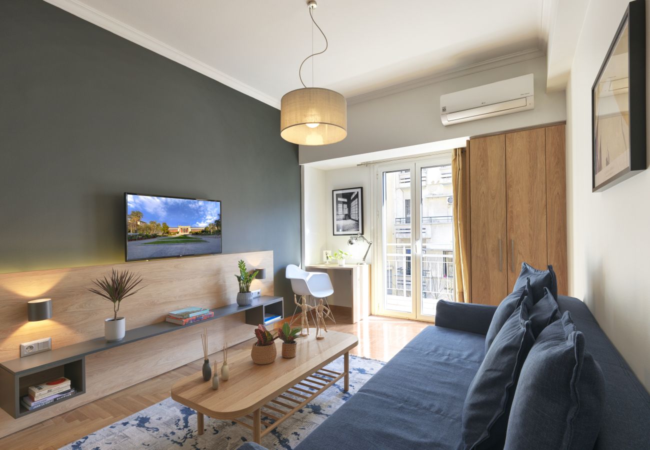 Apartment in Athens - Modern Haven near Archaeological Museum