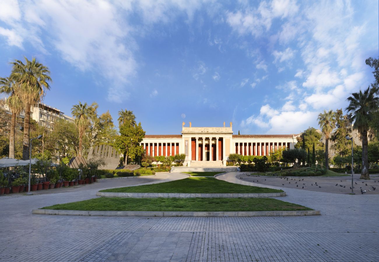 Apartment in Athens - Modern Haven near Archaeological Museum