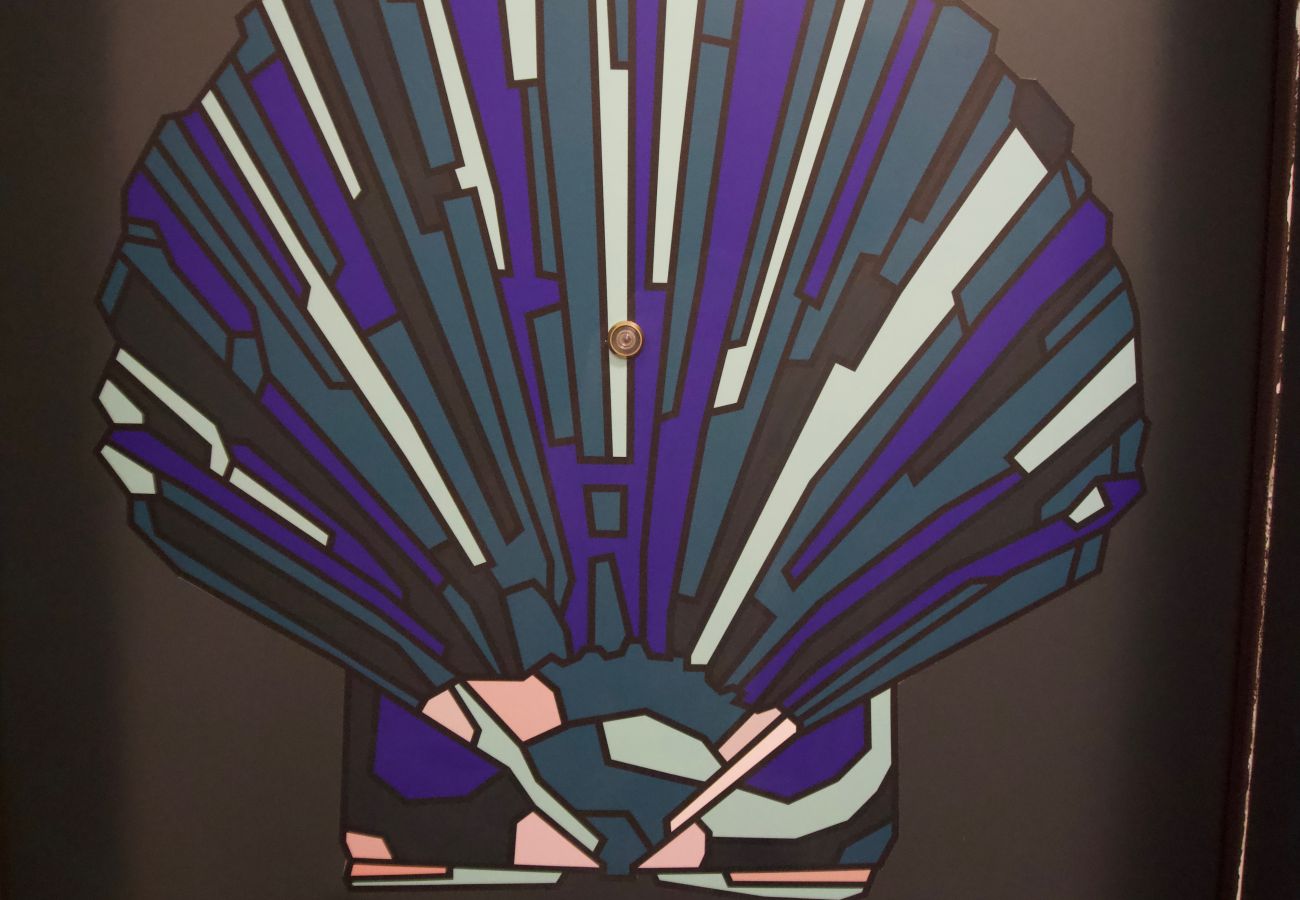 Studio in Athens - 1st Floor Studio-Shell