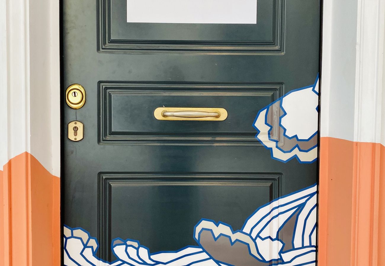 Studio in Athens - 1st Floor Studio-Shell