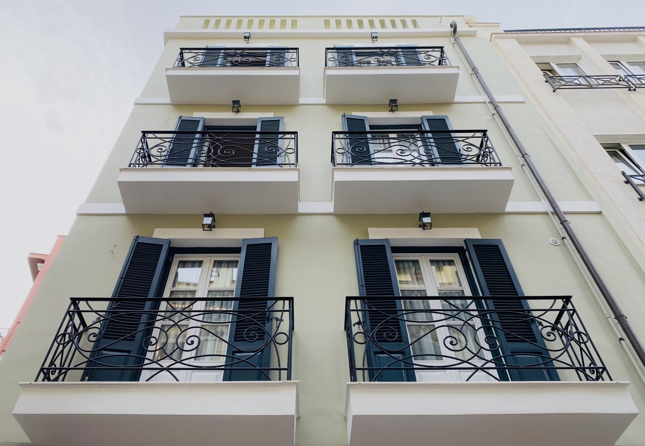 Studio in Athens - 1st Floor Studio-Shell