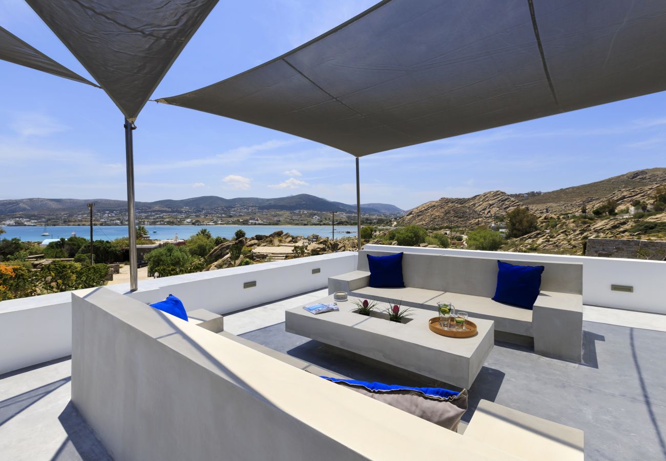 Villa in Naousa - Kolimbithres Rock Villa