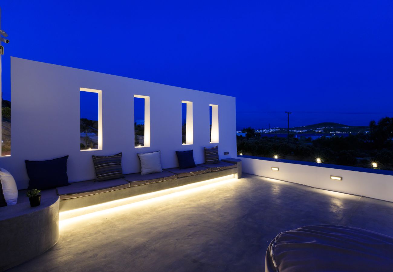 Villa in Naousa - Kolimbithres Rock Villa