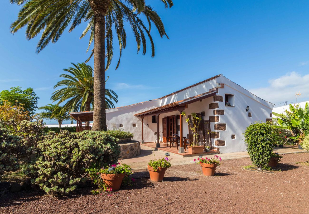 Cottage in Tegueste - Your Island Finca El Picacho A