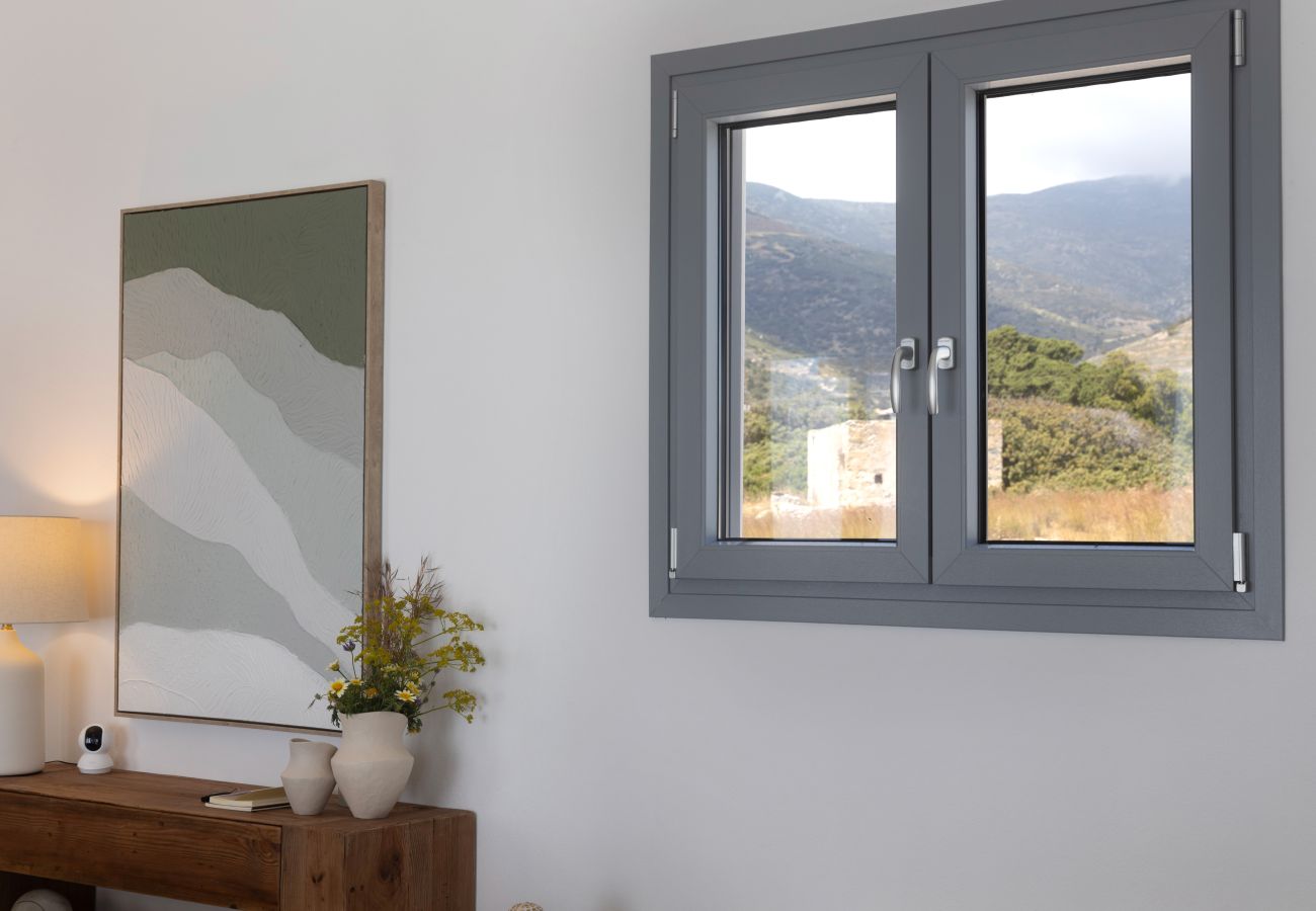 Villa in Aspro Chorio - Poolside Panorama: Coastal Luxury & Vistas