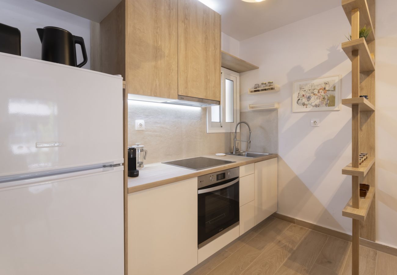 Apartment in Athens - Stylish 1BDR Apartment near Archaeological museum in vibrant Exarchia