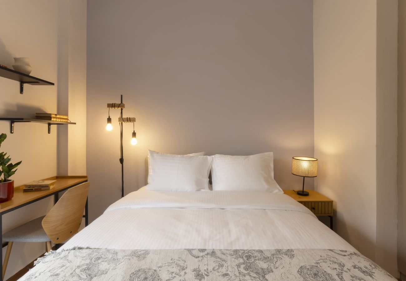 Apartment in Athens - Stylish 1BDR Apartment near Archaeological museum in vibrant Exarchia