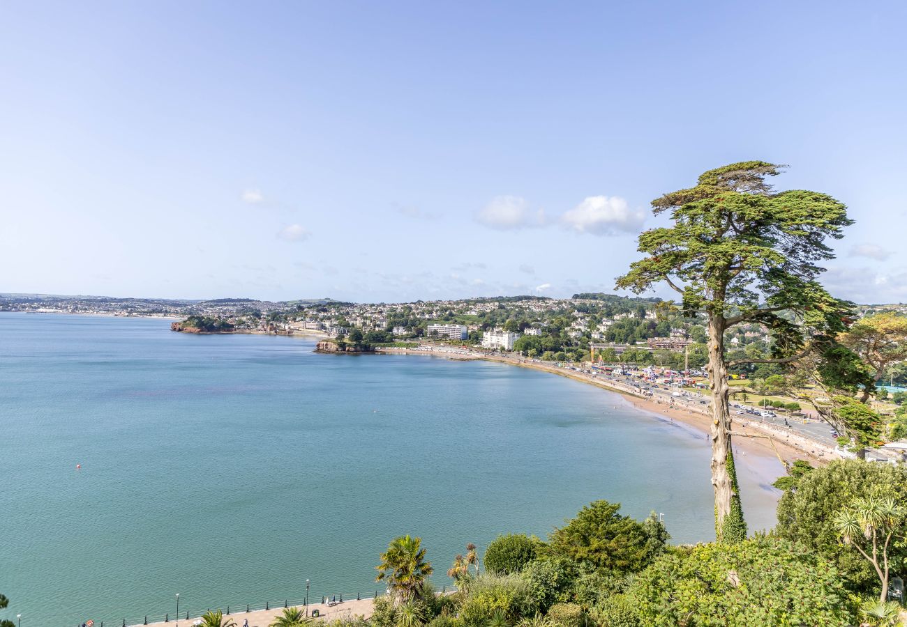Fresh Escapes - B6 Masts - Sleeps 6 -Torquay - Sea View