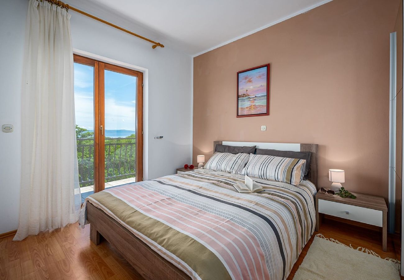 Apartment in Drenje - Relaxing Summer Apartment - Pool, Sauna, Jacuzzi 3