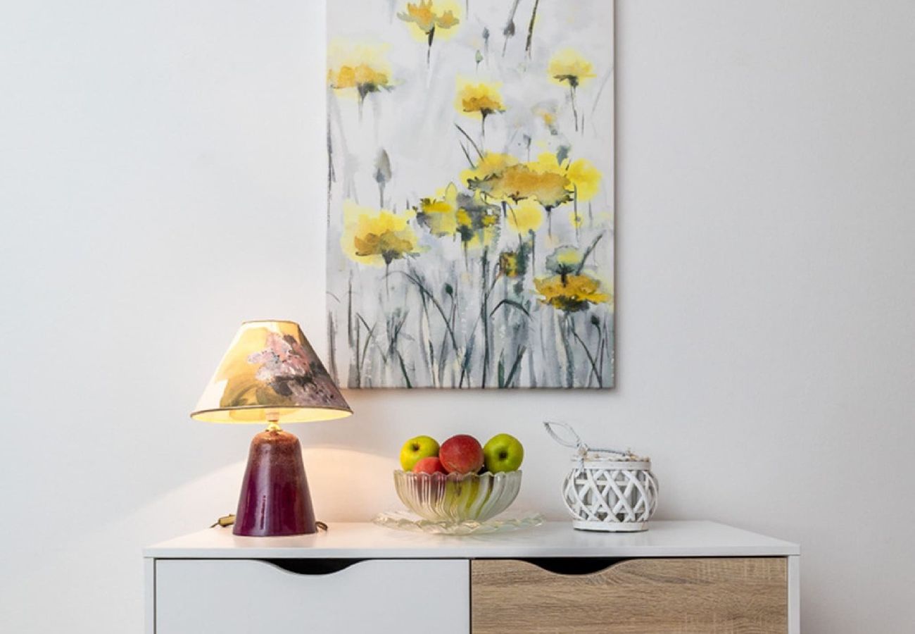 Apartment in Fažana - 50 Shades of Blue - Flowers C