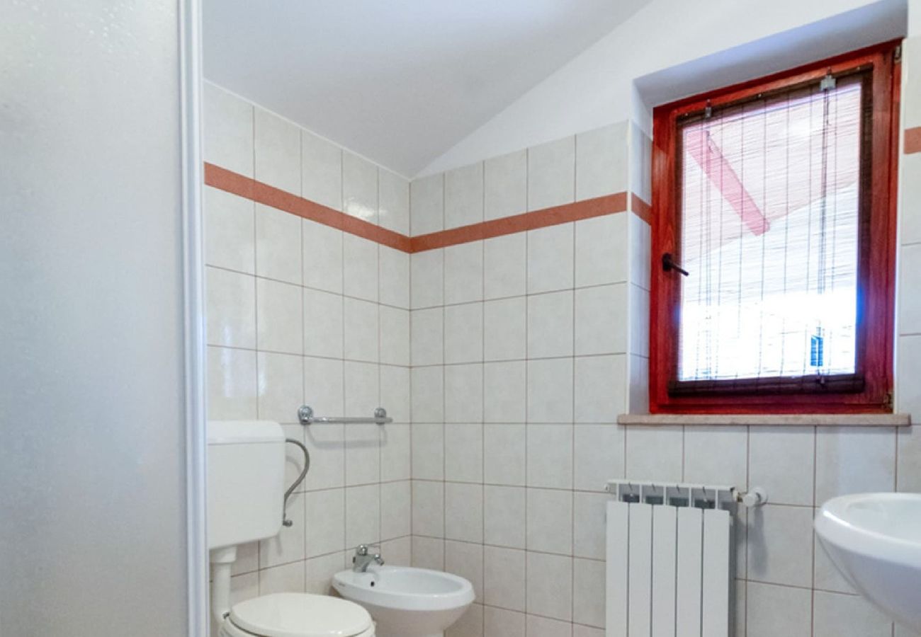 Apartment in Fažana - 50 Shades of Blue - Flowers C