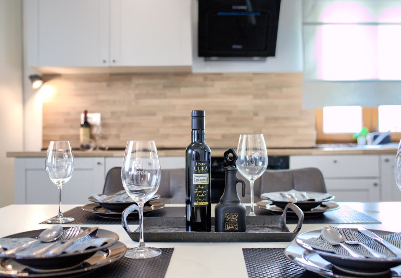 House in Loborika - Holiday House Ulika with Private Pool 