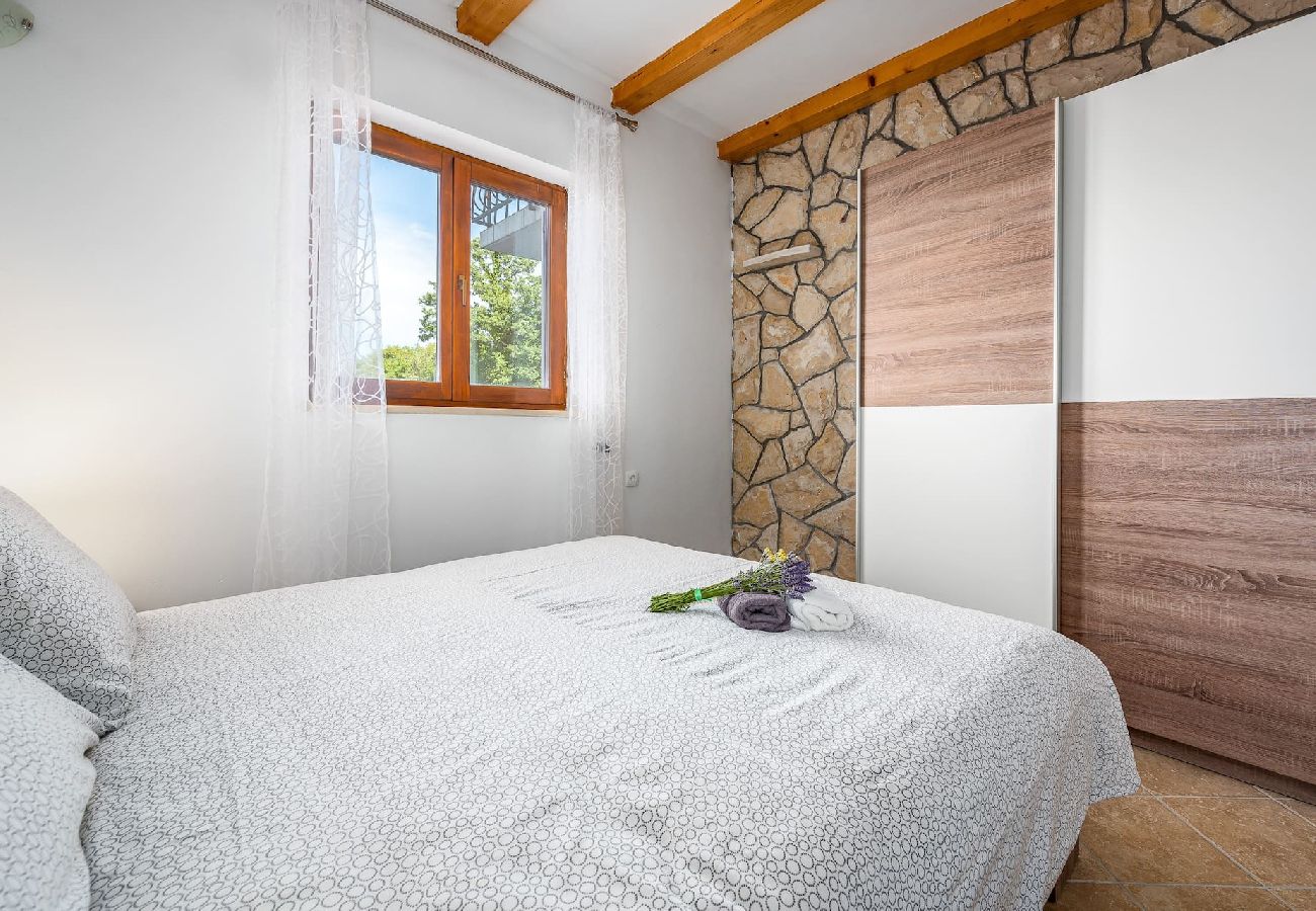 Apartment in Drenje - Relaxing Summer Apartment - Pool, Sauna, Jacuzzi 8