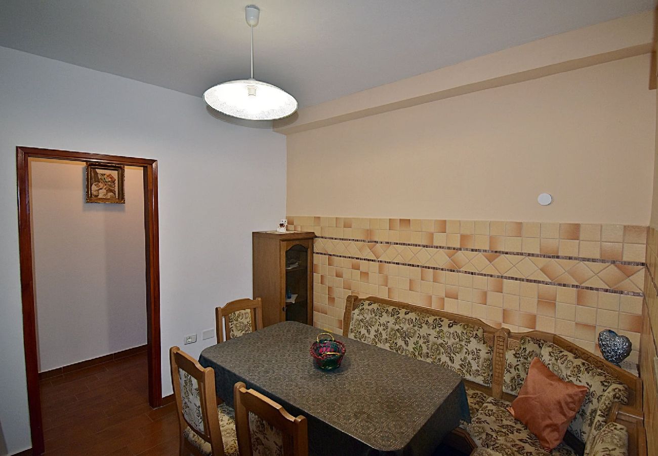 Apartment in Pula - Gortan Cove - 100 m from the Beach - Mare A3