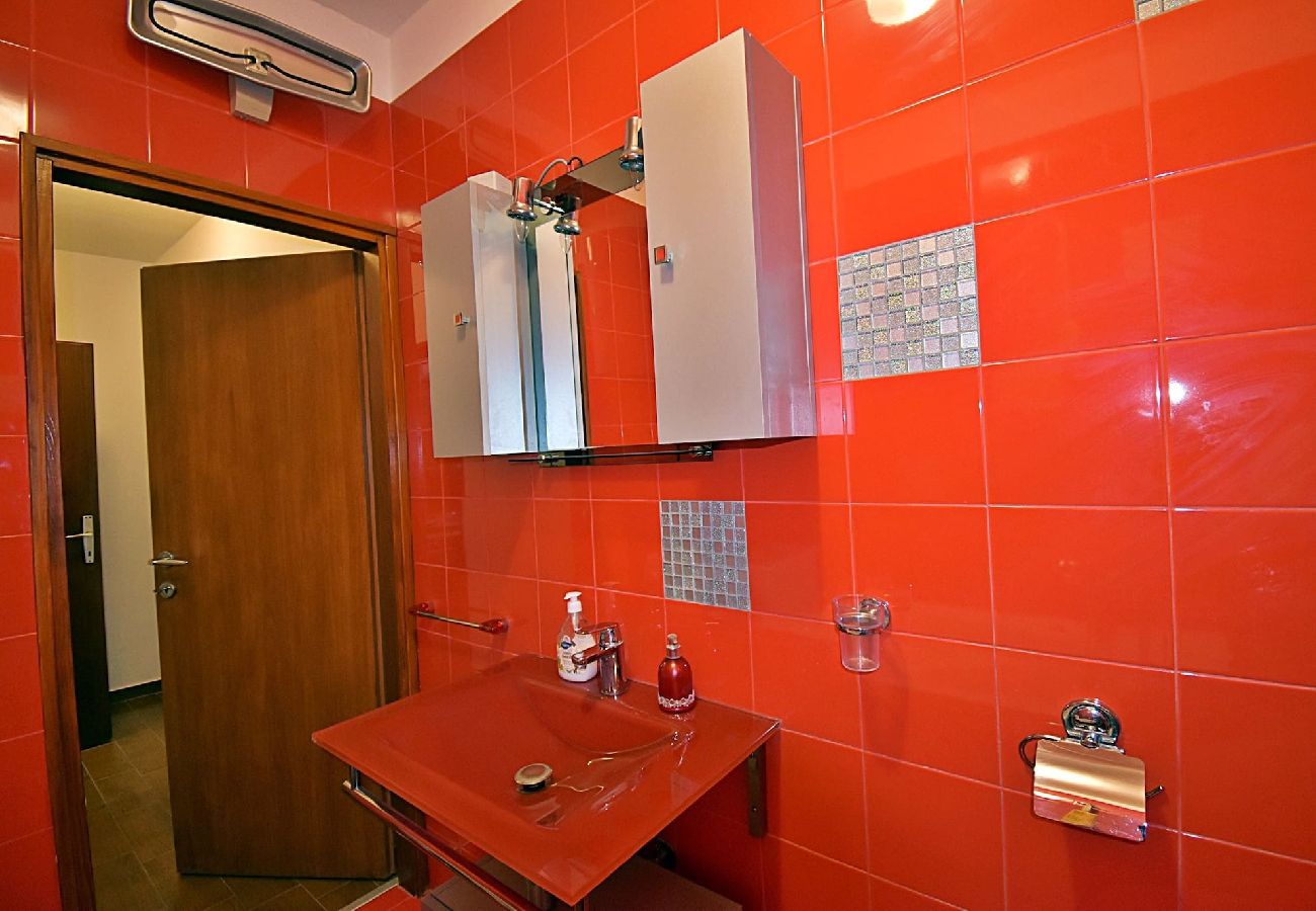 Apartment in Pula - Gortan Cove - 100 m from the Beach - Mare A3