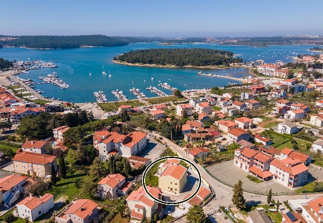 Apartment in Medulin - Modern, Elegant Apartment Anna (Rosemary) 