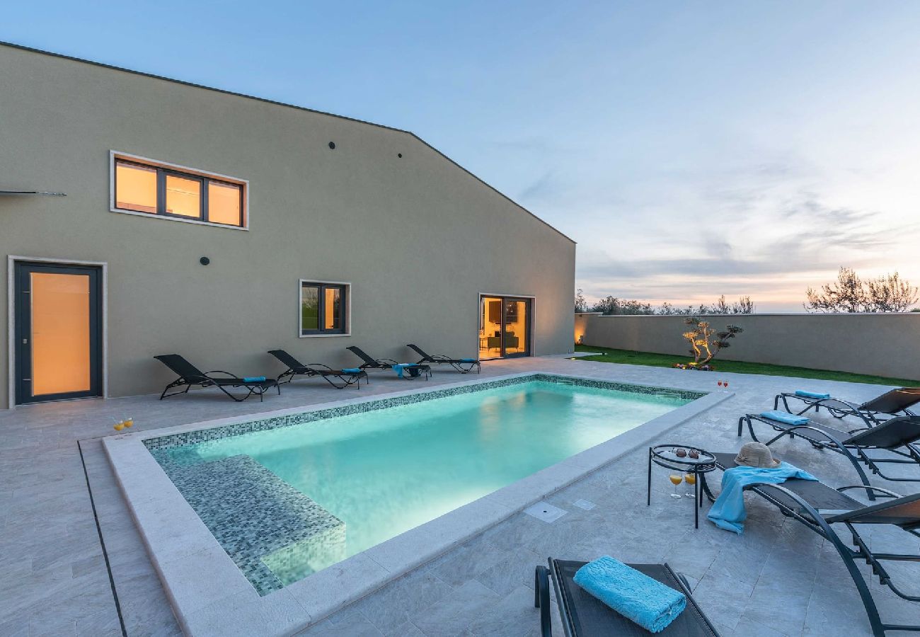 Villa in Vodnjan - Villa Ulysses - Pool, Jacuzzi and Sauna