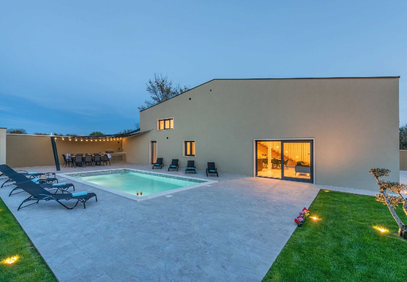 Villa in Vodnjan - Villa Ulysses - Pool, Jacuzzi and Sauna