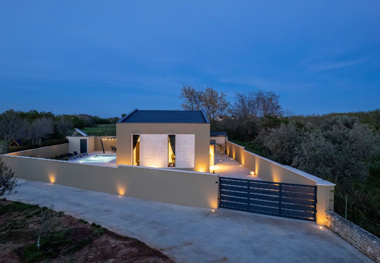 Villa in Vodnjan - Villa Ulysses - Pool, Jacuzzi and Sauna