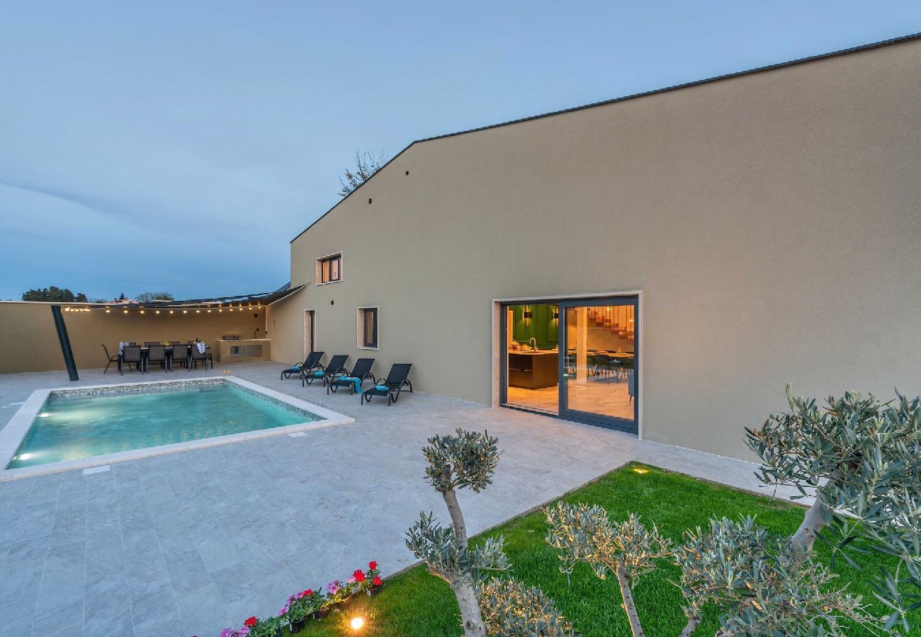Villa in Vodnjan - Villa Ulysses - Pool, Jacuzzi and Sauna