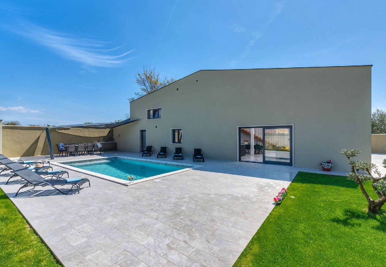 Villa in Vodnjan - Villa Ulysses - Pool, Jacuzzi and Sauna