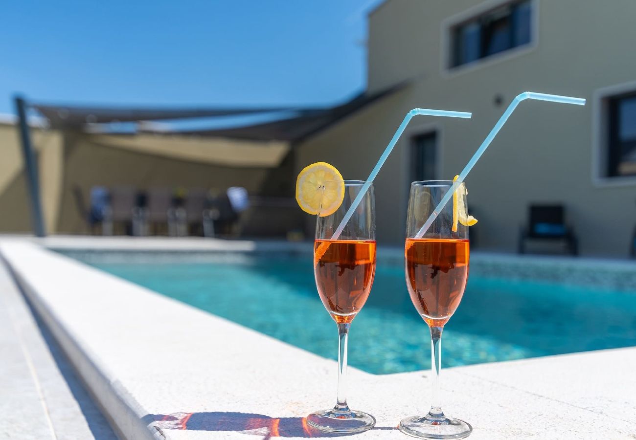 Villa in Vodnjan - Villa Ulysses - Pool, Jacuzzi and Sauna