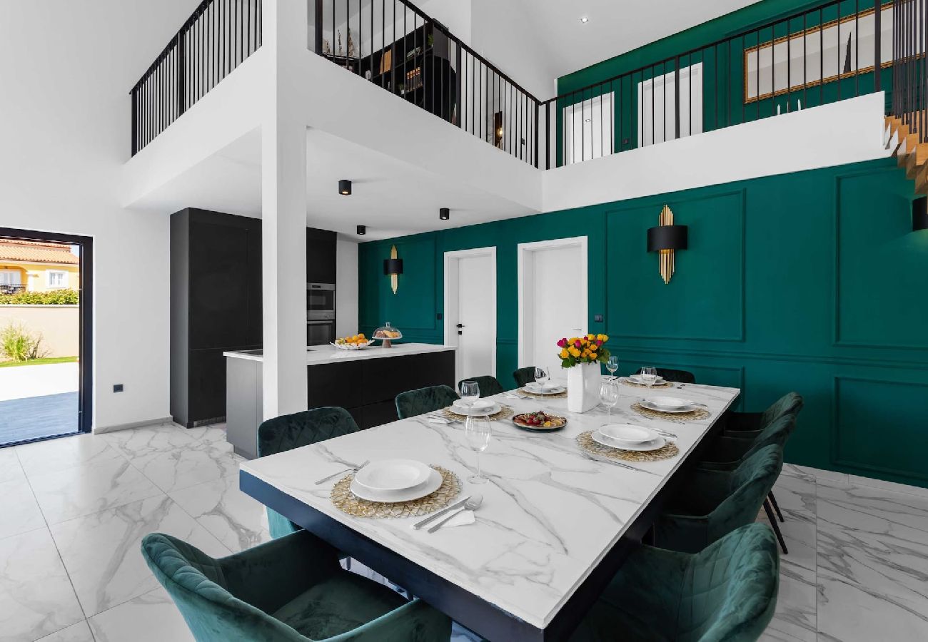 Villa in Vodnjan - Villa Ulysses - Pool, Jacuzzi and Sauna