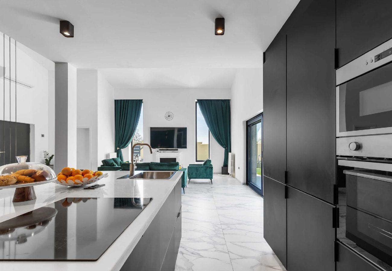 Villa in Vodnjan - Villa Ulysses - Pool, Jacuzzi and Sauna