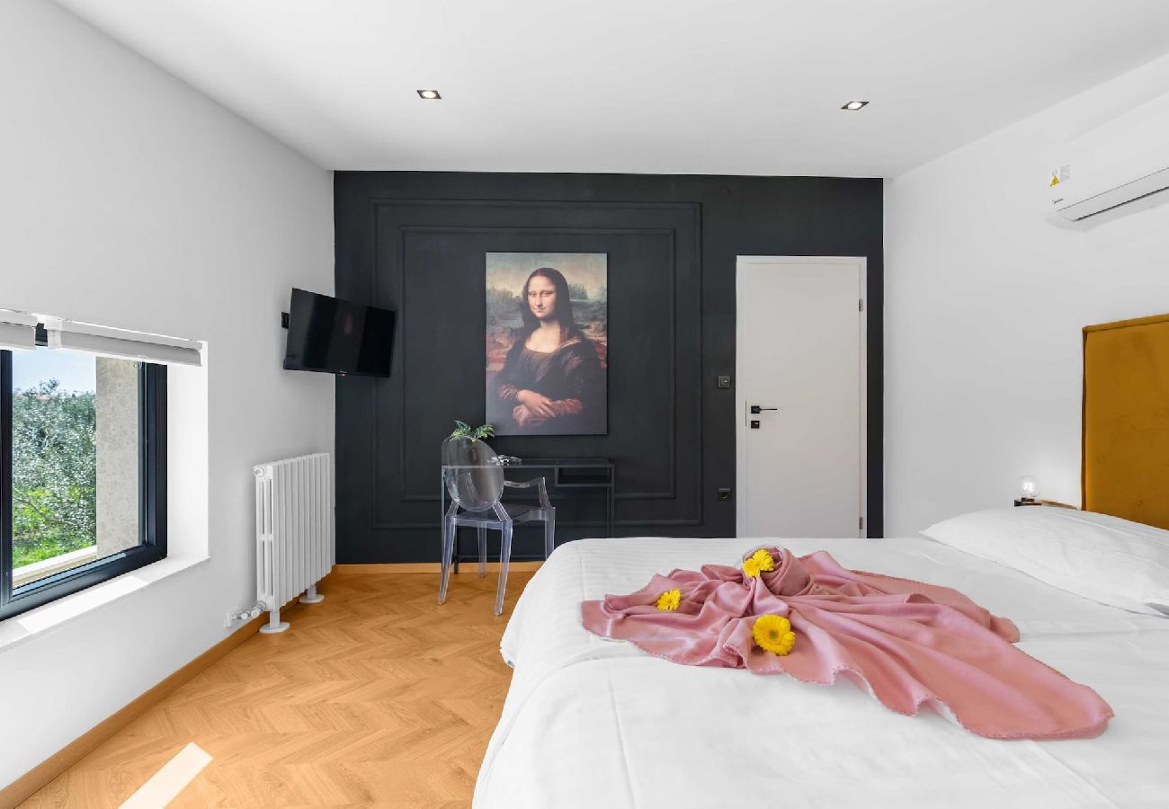 Villa in Vodnjan - Villa Ulysses - Pool, Jacuzzi and Sauna