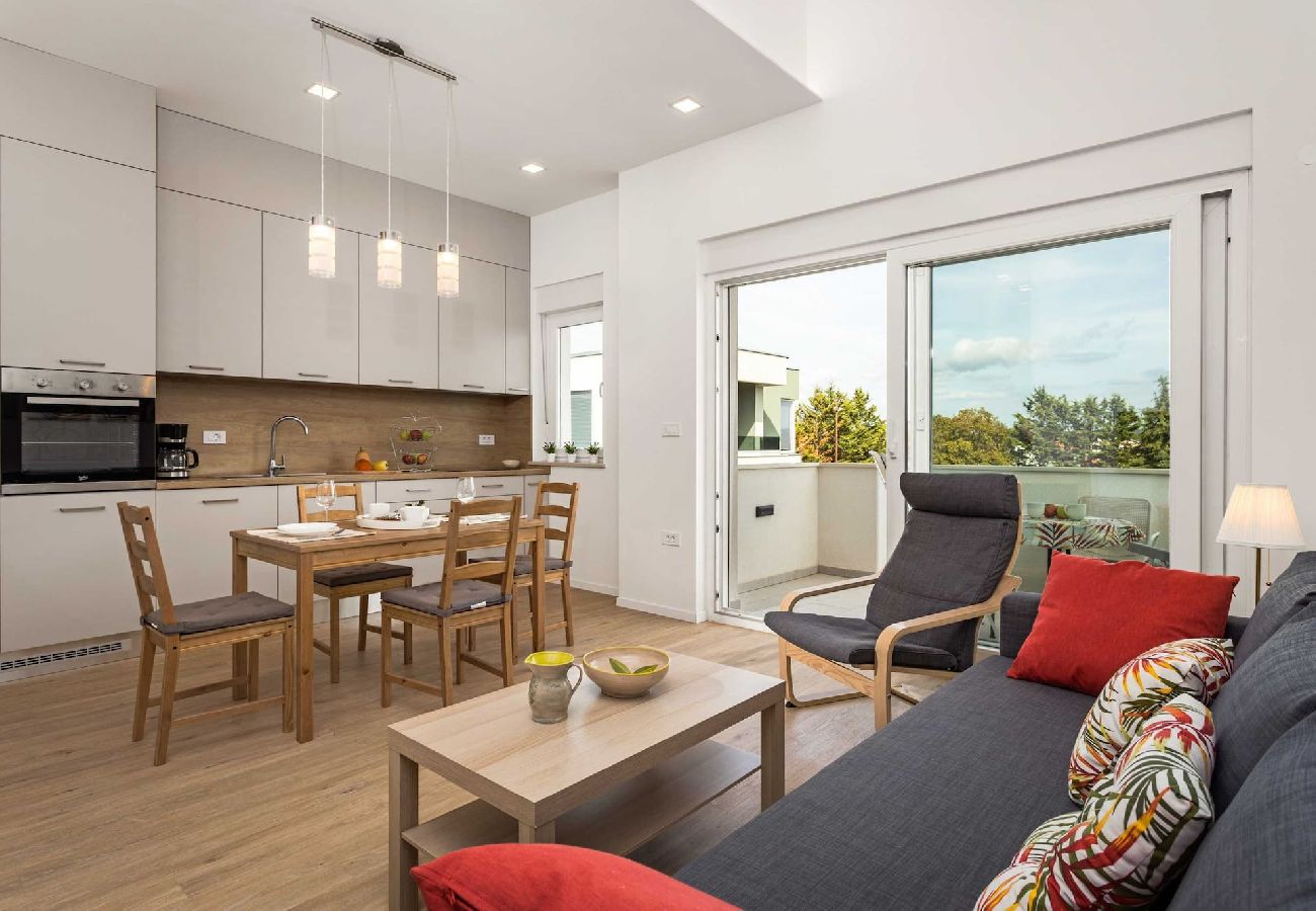 Apartment in Pula - Lana Luxe - Relaxing Vacation Apartment