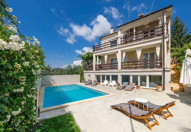 Villa in Pula - Villa Monte Magno with Private Pool 