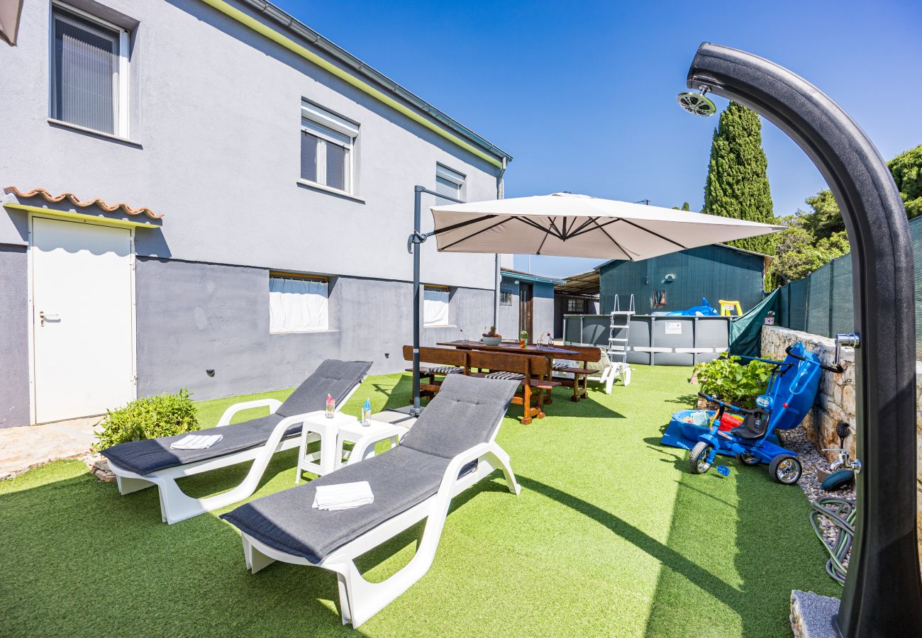 Apartment in Vodnjan - Kristijan & Jelena - Pool, Jacuzzi, Playground 
