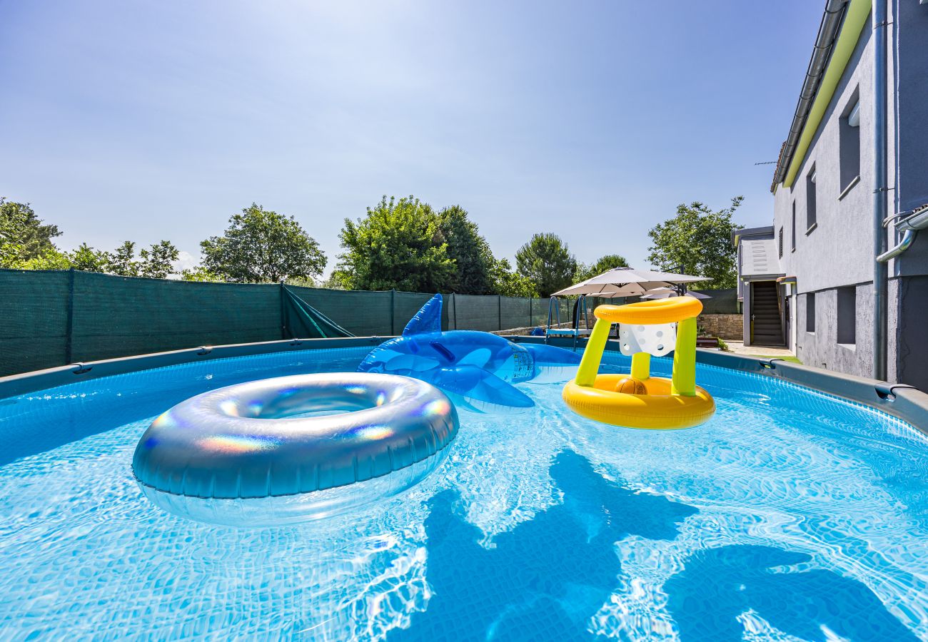 Apartment in Vodnjan - Kristijan & Jelena - Pool, Jacuzzi, Playground 