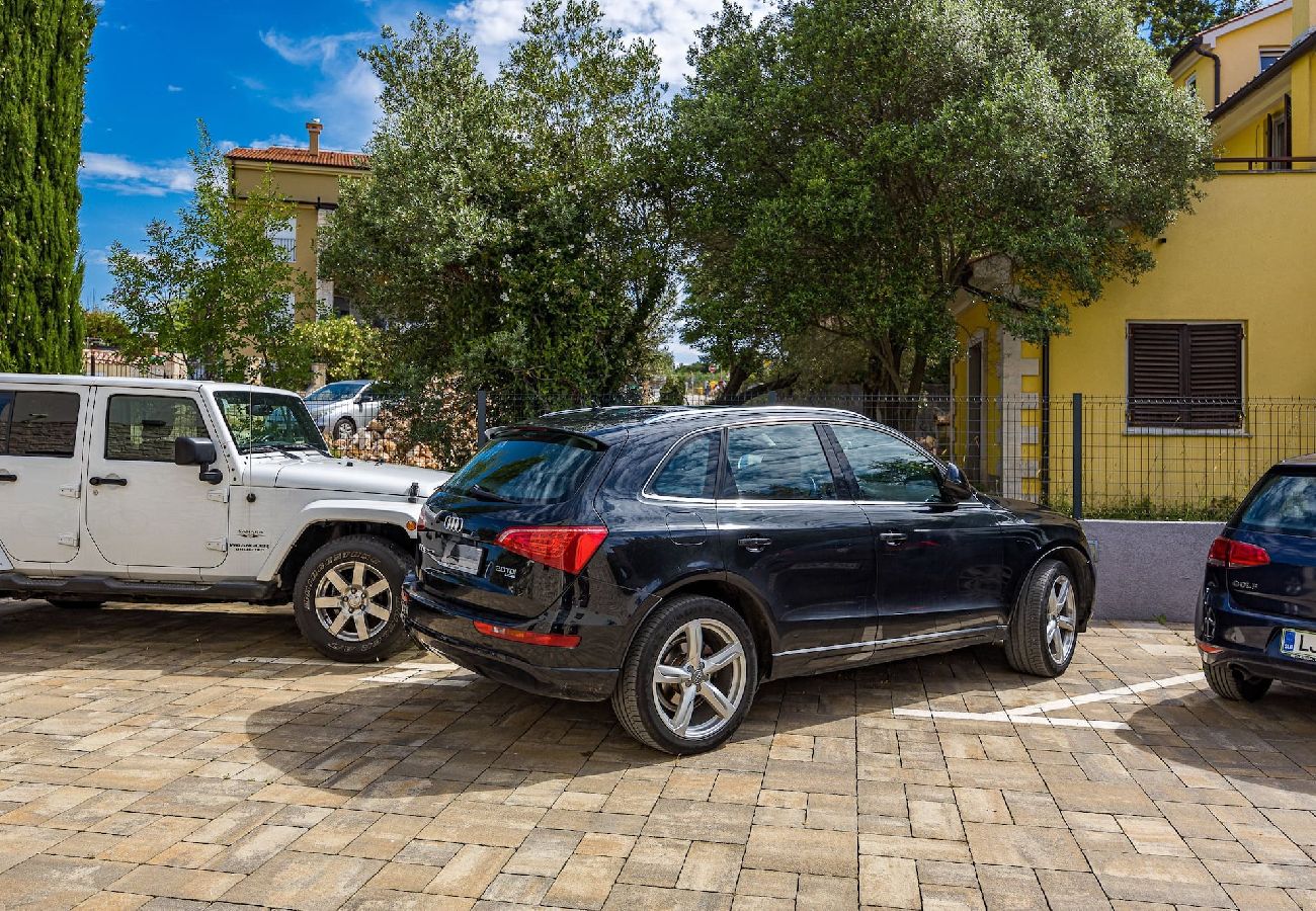 Apartment in Medulin - Medulin Beach Apartment with Sea View  