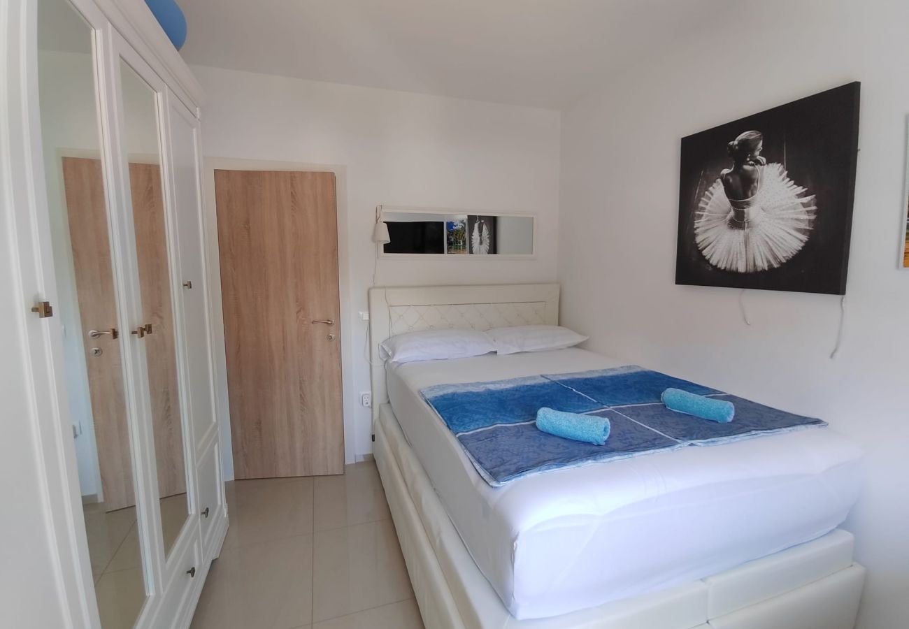 Apartment in Medulin - Medulin Beach Apartment with Sea View  