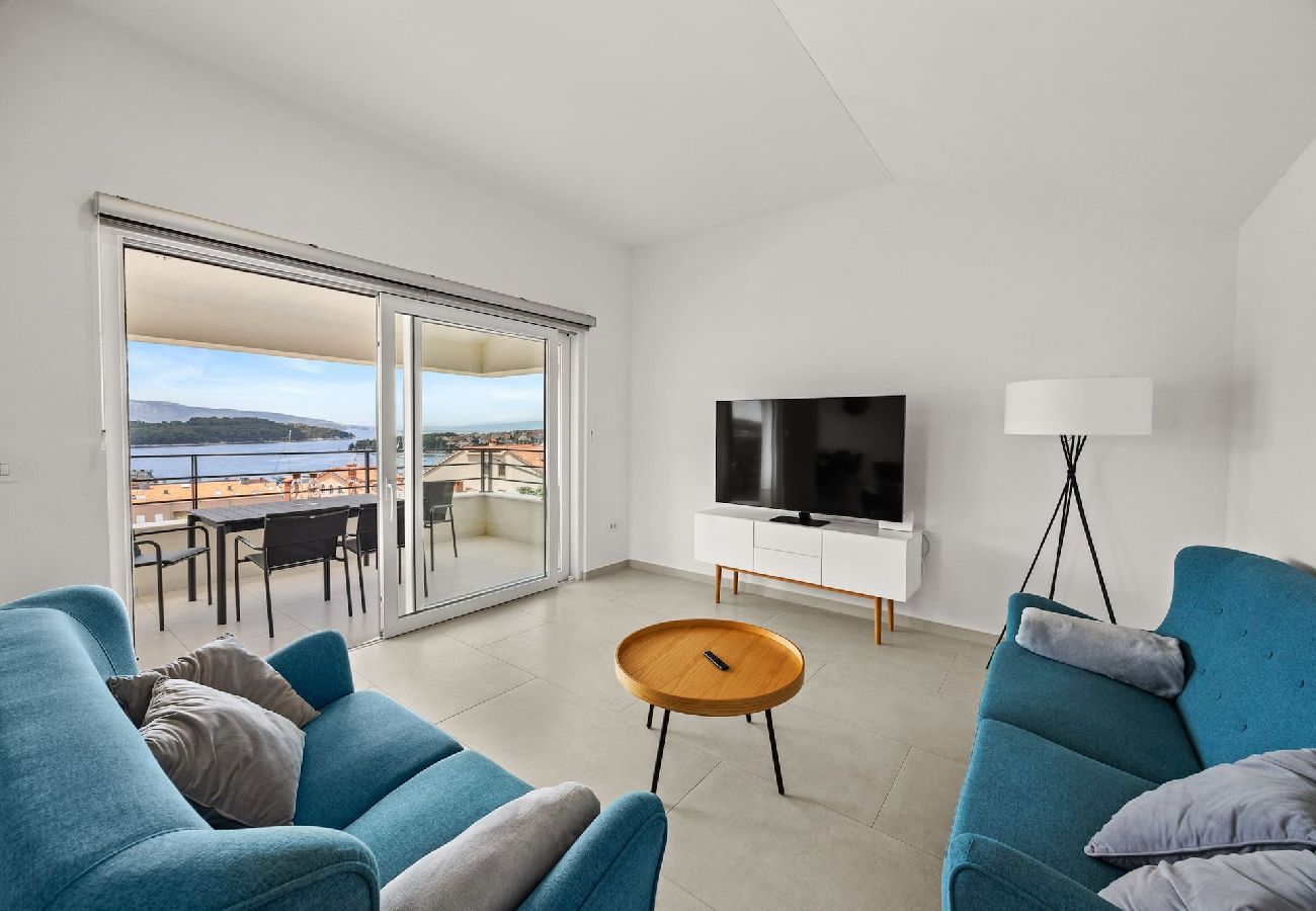 Apartment in Cres - Enchanting Summer Apartment with Sea View