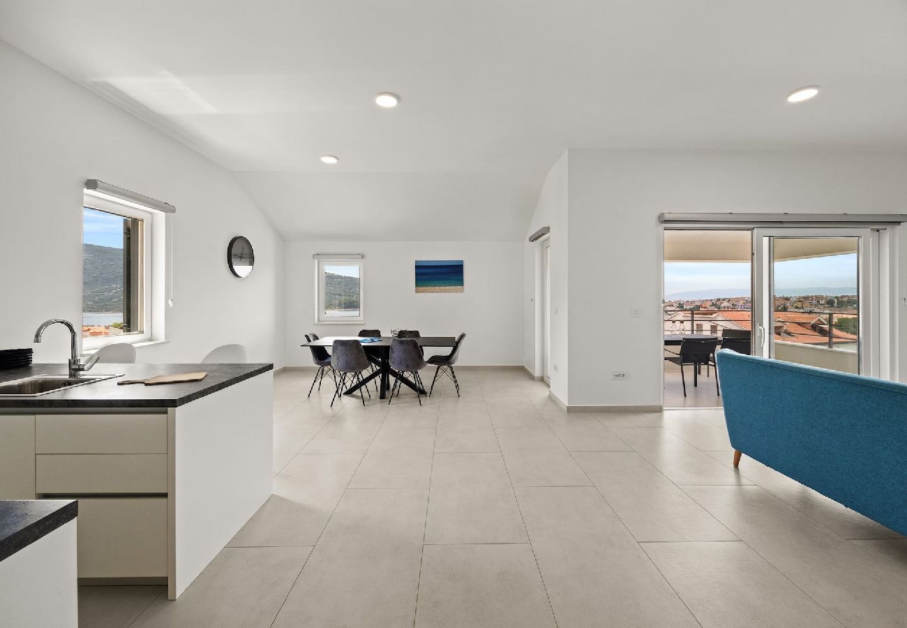 Apartment in Cres - Enchanting Summer Apartment with Sea View