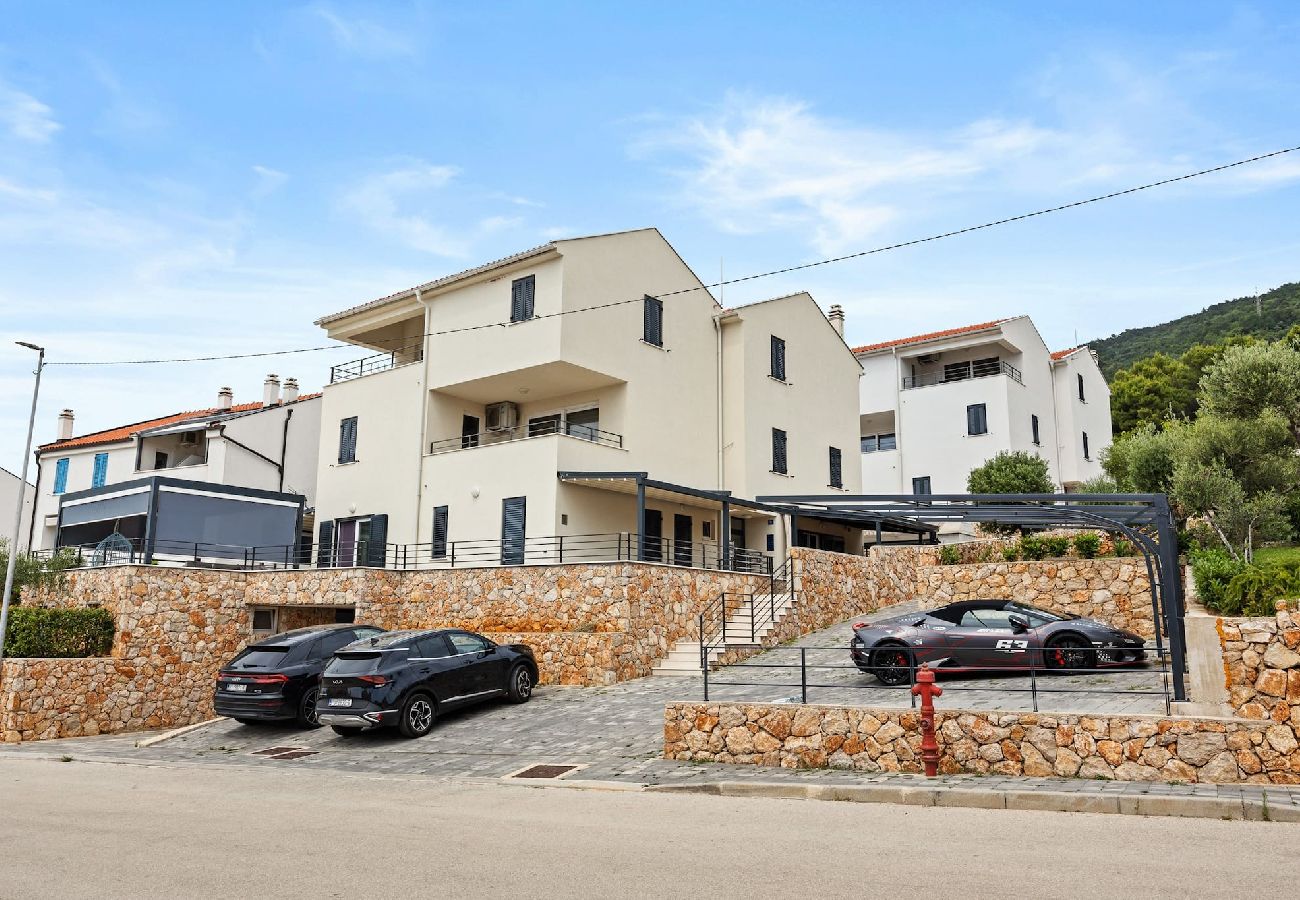 Apartment in Cres - Enchanting Summer Apartment with Sea View