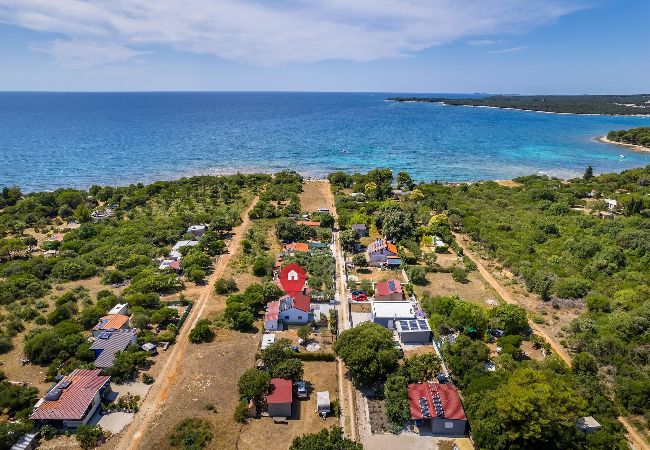 House in Peroj - Eco Beach House Corrine - 100 m from the Beach